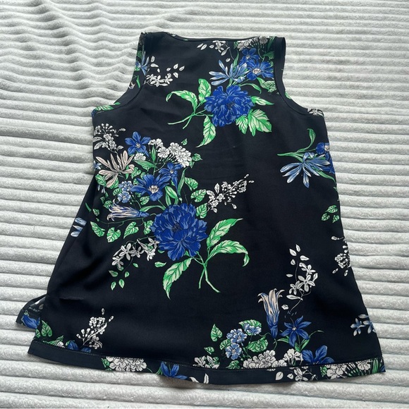 Ann Taylor Floral Blouse - Picture 5 of 8